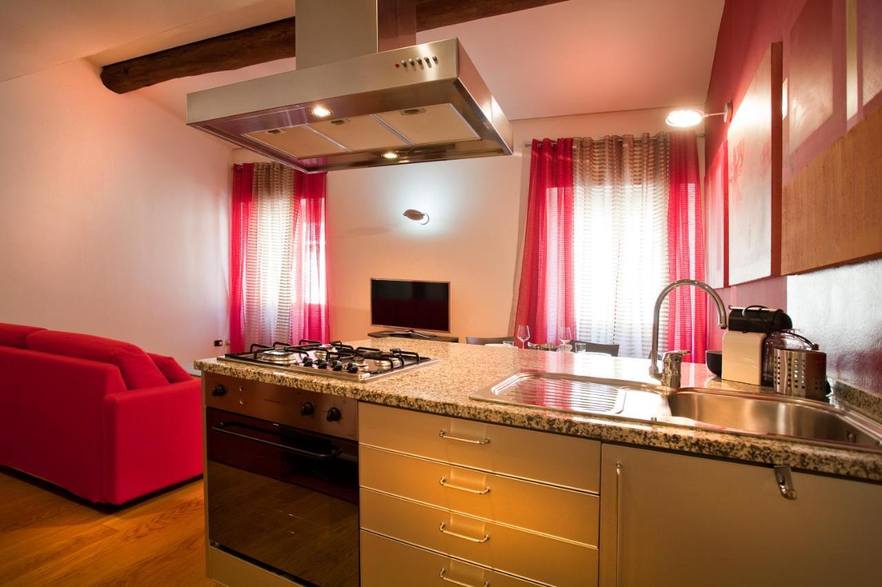 Filarmonico Suites Верона Екстериор снимка